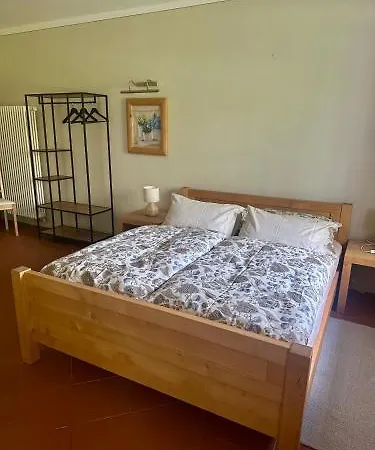 דירה Statek Zahradka