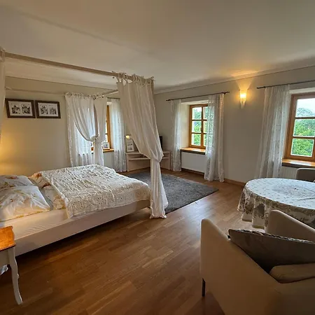 Statek Zahradka Cesky Krumlov 3*